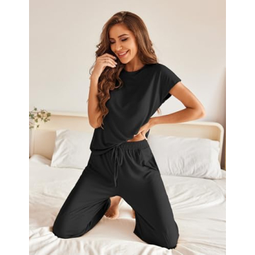 Ekouaer Women's 2 Piece Loungewear Set for Comfort