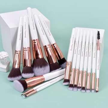 Bueart Design 18Pcs ULTRA SOFT Wood Handle Makeup Brushes set Make up brushes face brush Foundation ...
