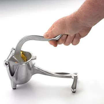 Barfly Large Manual Juicer for Effortless Cocktail Making