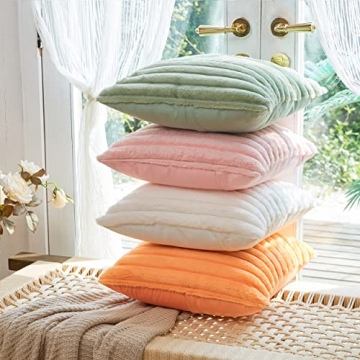 Uhomy Set of 2 Soft Faux Fur Pillow Covers for Home Decor