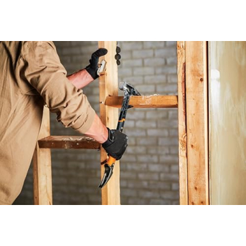 Fiskars Pro Wrecking Bar 18" - Durable Demolition Tool