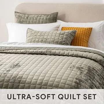 RECYCO Luxury Velvet Quilt Set Full Queen Size, Lightweight Velvet Comforter Set, Oversized Bedspread Coverlet Quilted Bedding Set, with 2 Matching Pillow Shams, for All Season, Olive Green