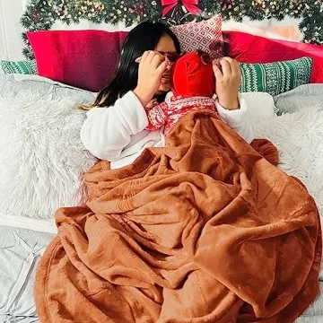 Bedsure Fleece Throw Blanket - Soft, Warm Orange Blanket