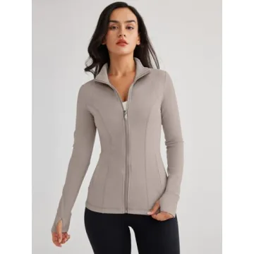 Trendy Queen Women's Lightweight Zip Up Jacket for Workouts