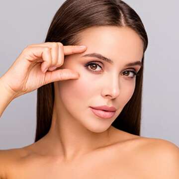 Makeup Revolution Soap Styler, Eyebrow Wax Soap Kit, Long Lasting Feathered & Fluffy Brows, Includes Eyebrow Brush & Mirror, 5g