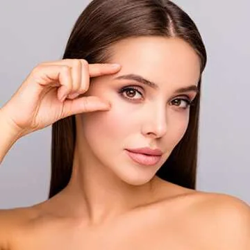 Makeup Revolution Soap Styler, Eyebrow Wax Soap Kit, Long Lasting Feathered & Fluffy Brows, Includes Eyebrow Brush & Mirror, 5g