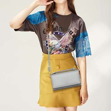 GEEAD Small Crossbody Bag with Card Slots for Women