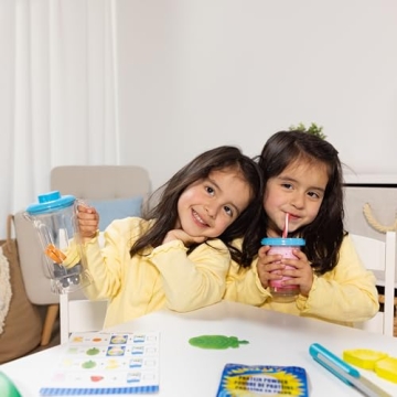 Melissa & Doug 22-Piece Smoothie Blender Set for Kids