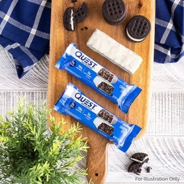 Quest Crispy Cookies & Cream Protein Bar - 12 Count