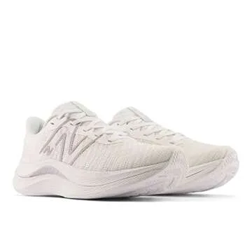 New Balance Women's WFCPRV4 Running Shoe for Ultimate Comfort