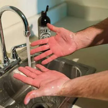 Eagle Grit Heavy Duty Industrial Hand Cleaner for Auto Mechanics - Clean Grease, Dirt, Oil, Paint and More - Eco-Friendly Moisturizing Silica Formula - (16 Oz Bottle) - 1 Pack - Perfect Mechanic Soap