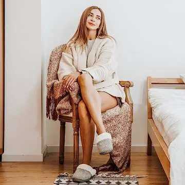 ULTRAIDEAS Women's Lamb-hug Comfy Fleece House Slippers Memory Foam, Slip-on House Shoes Indoor Outd...