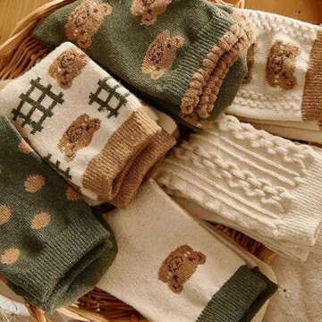 6 Pair Cute Cotton Socks Kawaii Bear Ankle Socks Preppy Ruffle Socks for Women Japanese Thick Fall Vintage Crew Socks (6 Pair,Onesize)