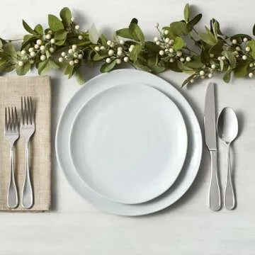 Everyday White Organic Dinnerware Set, Service For 4