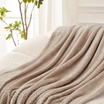 Exclusivo Mezcla Fleece Bed Blanket - Cozy Comfort for All