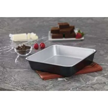 Cuisinart 9-Inch Nonstick Bakeware Square Cake Pan