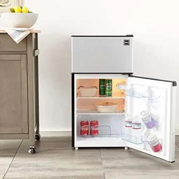 RCA RFR836 Fridge & Freezer, 3.2 Cu Ft Stylish Design