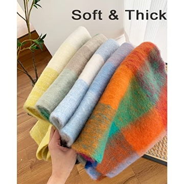 Cozy Women's Plaid Winter Scarf for Warmth & Style