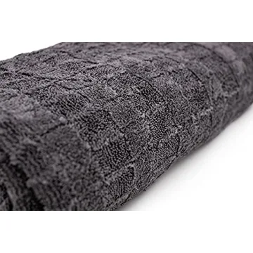 Top-Rated Gauntlet Drying Towel for Car Care
