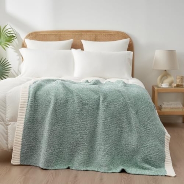 Snuggle Sac Christmas Green Blanket, Ultra Soft Xmas Blankets for Couch, Cozy Warm Knit Fuzzy Plush Throws Blanket for Sofa, Bed,Living Room, Heather Green, 50x60 inches