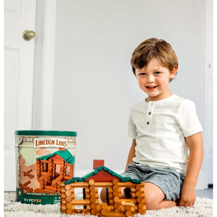 Classic Lincoln Logs 100th Anniversary Building Set