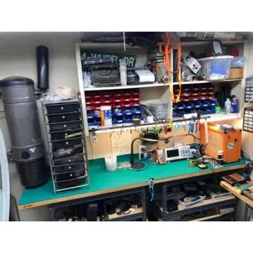 MYOYAY 23.6" x 118" Rubber ESD Soldering Mat Roll 0.08" Thick Anti-Static High Temperature Workbench Mat Electrical Grounding Desk Pad for Workstation Soldering Electronics Circuit Board Repair