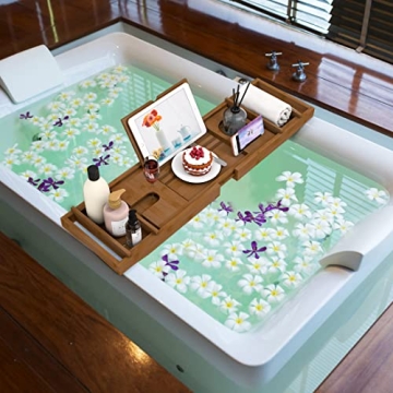 Luxury Expandable Bamboo Bathtub Tray for Relaxation