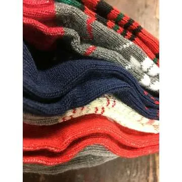 Colorful Christmas Crew Socks for Women - 6 Pairs