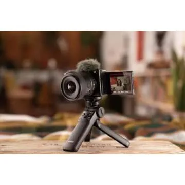 Sony E 11 mm F1.8 | APS-C Wide Angle Prime Lens (SEL11F18)