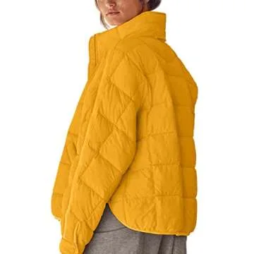 Aiopr Women's Oversized Lightweight Down Coat Long Sleeve Zip Packable Short Puffer Jackets