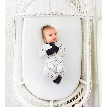 Soft Organic Cotton Bassinet Sheet for Newborns