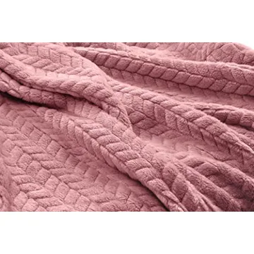 EverSnug Premium Travel Blanket Pillow Soft Warm Versatile