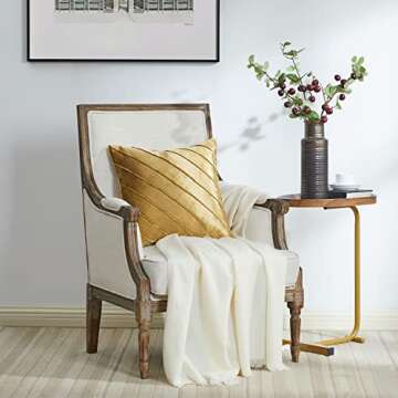 Elegant Gold Velvet Pillow Covers for Luxurious Home Decor