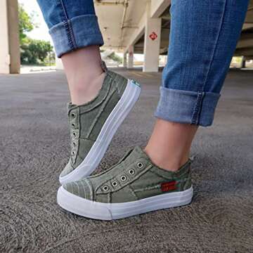 JENN ARDOR Women Slip On Shoes Canvas Fashion Sneakers Low Top Walking Shoes for Women Tennis Sneakers Vintage Footwear Comfortable Flats