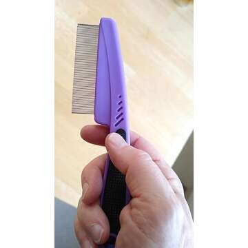 Yumflan Flea Comb with Rubber Handle, Flea and Tick Comb for Dogs & Cats, Fine Tooth Dog Comb for Grooming (Purple)