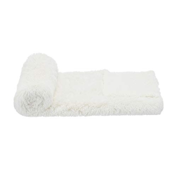 Ultra-Soft Sherpa Throw Blanket - Amazon Basics