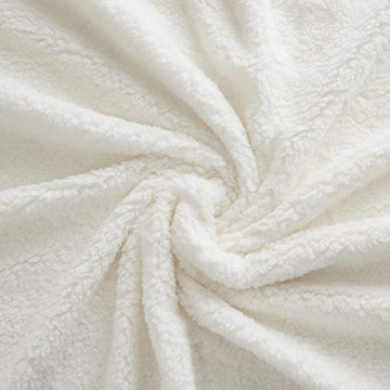 Ultra-Soft Sherpa Throw Blanket - Amazon Basics