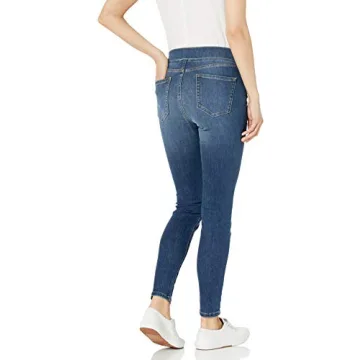 Amazon Essentials Women's Mid-Rise Stretch Pull-On Jegging – Classic Denim Comfort