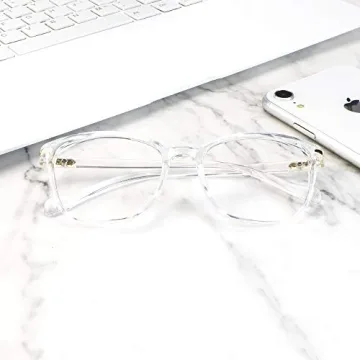Blue Light Blocking Glasses for Eye Comfort