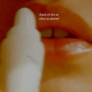 L'OCCITANE Ultra-Rich Lip Balm for Hydrated, Soft Lips