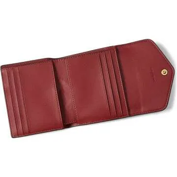 COACH Wyn Small Wallet - Cross Grain Leather Elegance