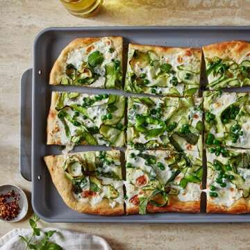 Caraway Non-Stick Ceramic Baking Sheet Duo - Naturally Slick Ceramic Coating - Non-Toxic, PTFE & PFOA Free - 18 x 13" Large & 15 x 10" Medium - Navy