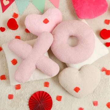 EastTree Heart Pillows - Soft Sherpa Love Throw Cushion