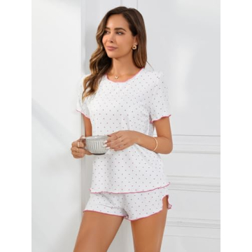 Cute Women’s Pajama Set - Comfortable Floral Sleepwear