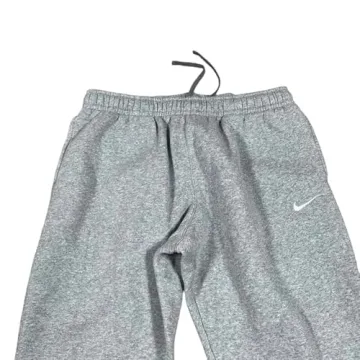 Nike Club Men's Training Joggers for Ultimate Comfort