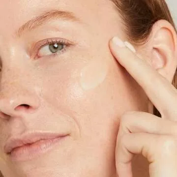 No7 Restore & Renew Multi-Action Face & Neck Serum - Anti Aging Face Serum for Women with Deep Wrinkle Repair - Collagen Infused with Hydrating Hibiscus Peptides & Hyaluronic Acid (1.69 Fl Oz)