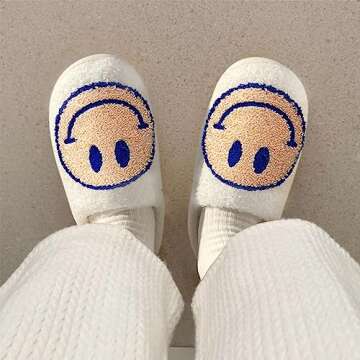Smile Face Slippers for Women Happy face slippers Retro Soft Plush Warm Slip-on Slippers, Cozy Indoor Outdoor Slippers