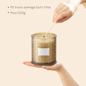 Luxurious Amber Candle by La Jolie Muse | 90-hour Burn