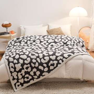 Cyusri Beige Checkered Throw Blanket