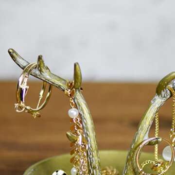 LuHeToz Antique Gold Metal Ring Holder for Women